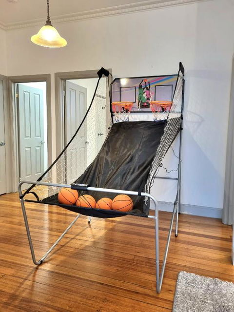 Westend House Healesville - Tourism Brisbane 3