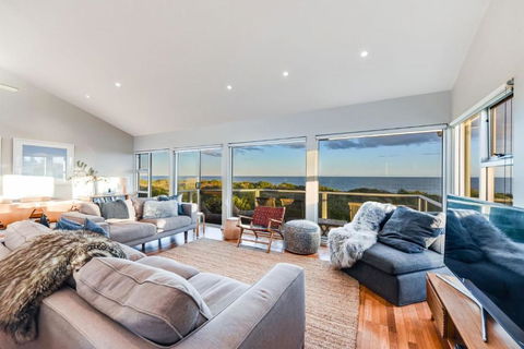A Surfers Paradise At Chiton Rocks Pets Welcome - Brisbane Tourism 2