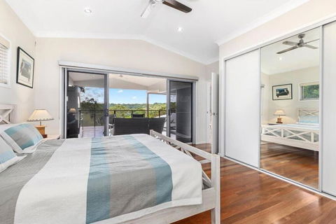 AVALON 5 STAR LUX 4 Bedroom Home Kingfisher Bay Fraser Island 8 GUEST - Tourism Brisbane 4