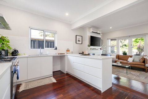 Guildford Cottage By Swan Bnb Management - Brisbane Tourism 2