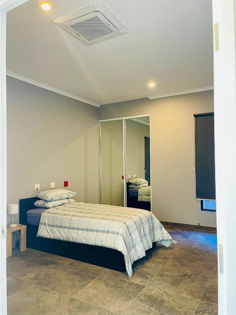 Berrimah Cozy Retreat - Tourism Brisbane 0