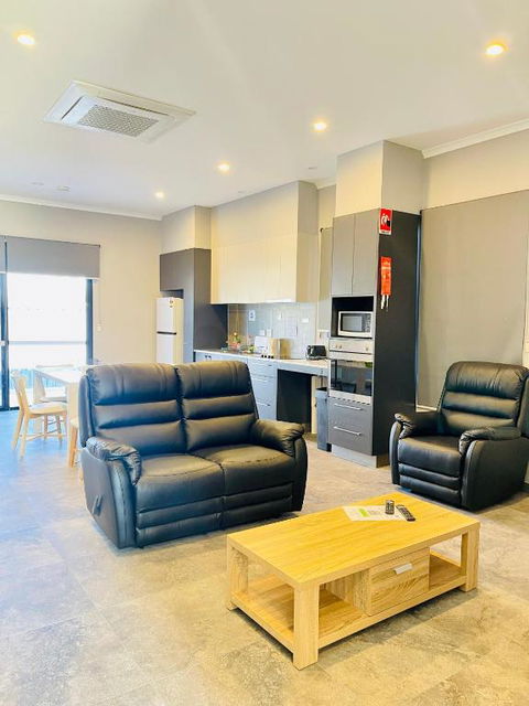 Berrimah Cozy Retreat - Tourism Brisbane 4