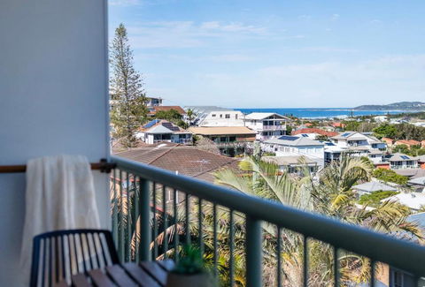Yamba Views 10 - Oceanstays - Tourism Brisbane 0