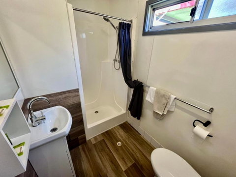 Young Caravan And Tourist Park - Tourism Brisbane 3