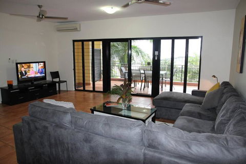 Zen Bridgeport - Waterfront - Balcony Dining - Pool - Tourism Brisbane 0