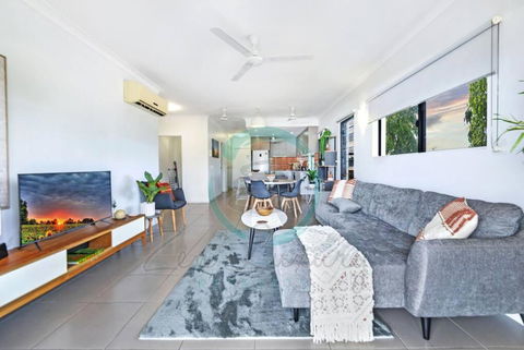 ZEN NOMAD 2-BR Nightcliff Apt Near Markets & Shops - Tourism Brisbane 0