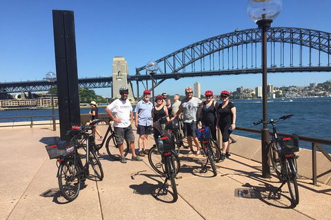 Sydney Harbour Discovery Tour - Tourism Brisbane 3