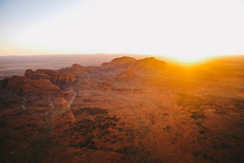 Scenic Flight: Uluru & Kata Tjuta - Tourism Brisbane 4