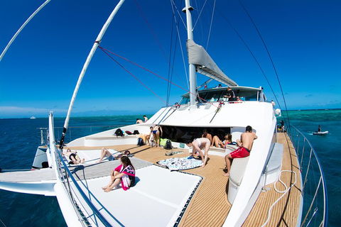 Passions Of Paradise Great Barrier Reef Snorkel And Dive Cruise From Cairns By Luxury Catamaran - Tourism Brisbane 3