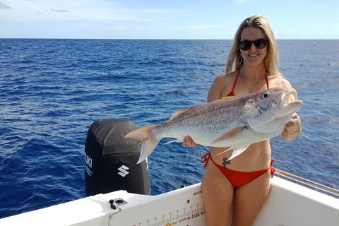 1/2 Day 5 Hour Offshore Fishing Charter - Tourism Brisbane 0