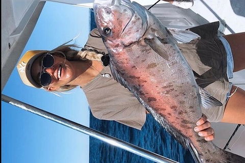 3/4 Day 7 Hour Offshore Fishing Charter - Tourism Brisbane 1