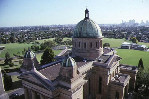 Melbourne City Tour: Lifestyle Of The Rich And Famous - Tourism Brisbane 4