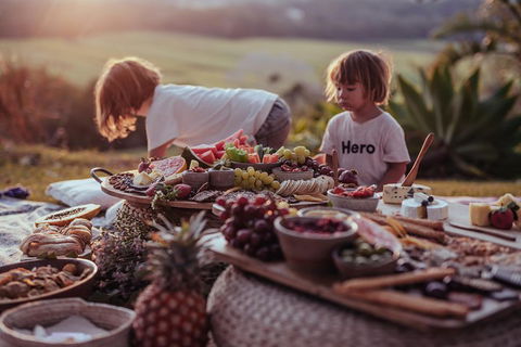A Picnic In Byron Bay - Tourism Brisbane 2