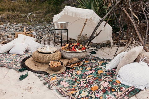 A Picnic In Byron Bay - Tourism Brisbane 3