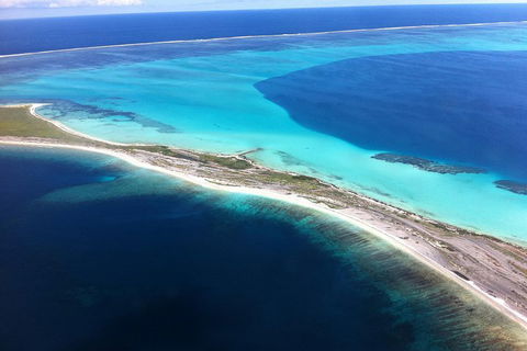 Abrolhos Islands Fixed-Wing Scenic Flight - Tourism Brisbane 1