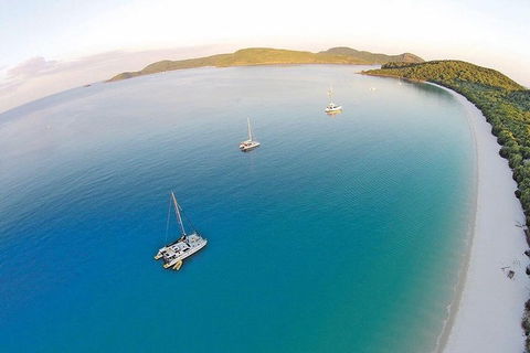 Sail, Snorkel, SUP & Kayak Charter Whitsundays - Tourism Brisbane 5