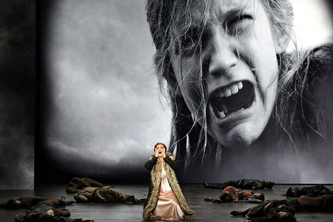 Opera Performance At The Sydney Opera House - Tourism Brisbane 4