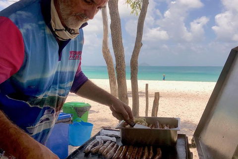 Whitehaven Beach And Hill Inlet | Awesome Beach BBQ | Family Friendly - Tourism Brisbane 2