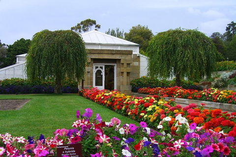Hobart City Sightseeing Tour Including MONA Admission - Tourism Brisbane 0