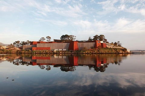 Hobart City Sightseeing Tour Including MONA Admission - Tourism Brisbane 2