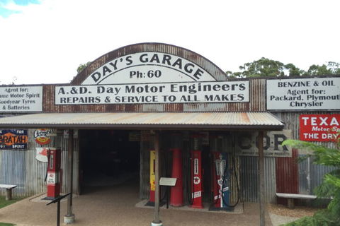 Private Tour To Paronella Park, Historic Village Herberton And Wild Life Wallaby - Tourism Brisbane 3