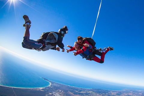 Byron Bay Tandem Sky Dive - Tourism Brisbane 0