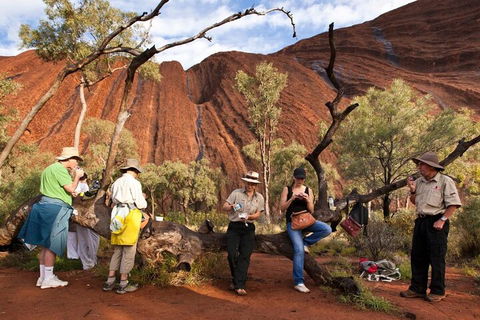 Full Uluru Base Walk At Sunrise Including Breakfast - Brisbane Tourism 5