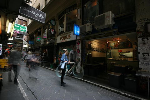 Central Melbourne Walking Tour - Tourism Brisbane 0