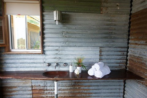 Slumber Safari At Werribee Open Range Zoo - Tourism Brisbane 2