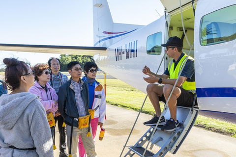 Scenic Flight - Great Barrier Reef, Heart Reef, Whitehaven Beach & Hill Inlet! - Tourism Brisbane 1