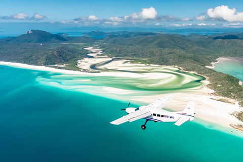 Scenic Flight - Great Barrier Reef, Heart Reef, Whitehaven Beach & Hill Inlet! - Tourism Brisbane 5