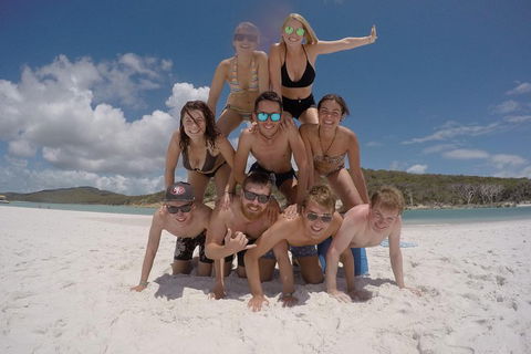 2-Day Whitsundays Sailing Adventure: SV Whitehaven - Tourism Brisbane 2