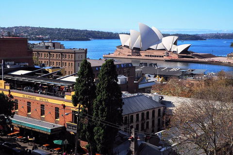 Quay People: Sydney Harbour Walking Tour With Coffee - Brisbane 4u 2