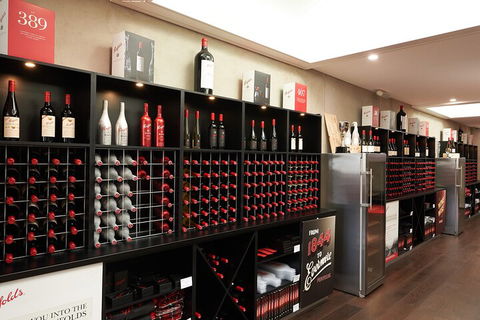Penfolds Barossa Valley: Make Your Own Wine - Brisbane Tourism 2