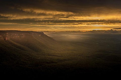 Blue Mountains Small Group Tour Enjoy A Sleep In, Waterfalls, Sunset & Dinner - Brisbane Tourism 3