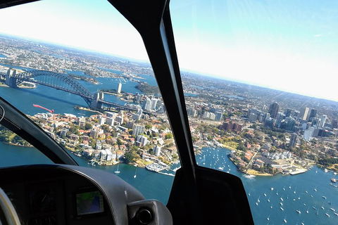 Sydney & Bondi Beach Plus Local Secrets With 'Personalised Sydney Tours' - Tourism Brisbane 0