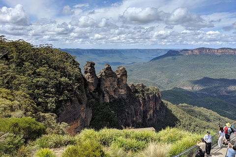 Blue Mountains Private Tour - Wild Kangaroos, Waterfalls And The Three Sisters - Tourism Brisbane 0