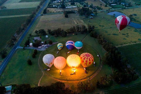 Yarra Valley Balloon Flight And Winery Tour - Tourism Brisbane 3