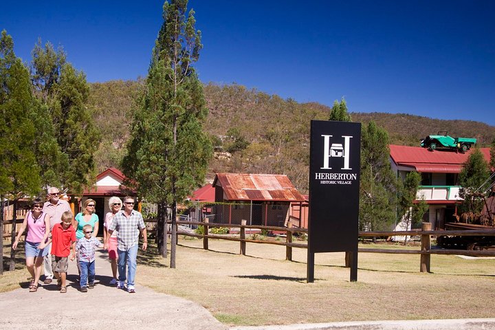  Tourism Brisbane