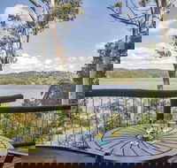 Sunshine Coast Private Scenic Guided Tour Inc. 2-Course Gourmet Lunch - Tourism Brisbane