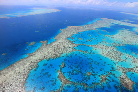 Whitsunday Islands And Heart Reef Scenic Flight - 70 Minutes - Tourism Brisbane 1