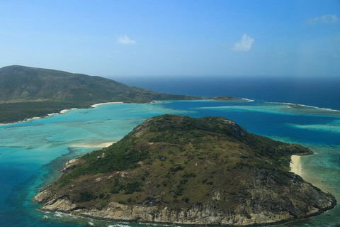 The Whitsunday Express Scenic Flight - 25 Minutes - Tourism Brisbane 0