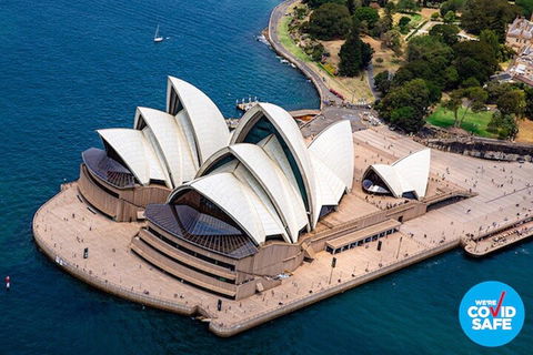 Private Helicopter Flight Over Sydney & Beaches For 2 Or 3 People - 30 Minutes - Tourism Brisbane 1