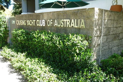 Private Essential Sydney Tour Including Lunch At The Cruising Yacht Club Of Australia - Tourism Brisbane 2
