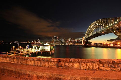 Sydney: Book A Local Host - Tourism Brisbane 1