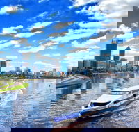 Swan River Scenic Cruise - Tourism Brisbane