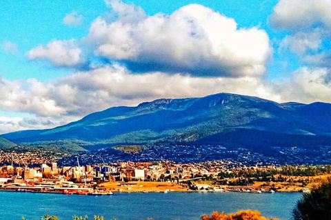 Hobart Half-Day Sightseeing Coach Tram Tour - Tourism Brisbane 2