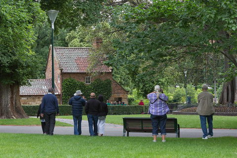 Small-Group Melbourne Sightseeing Tour - Tourism Brisbane 1